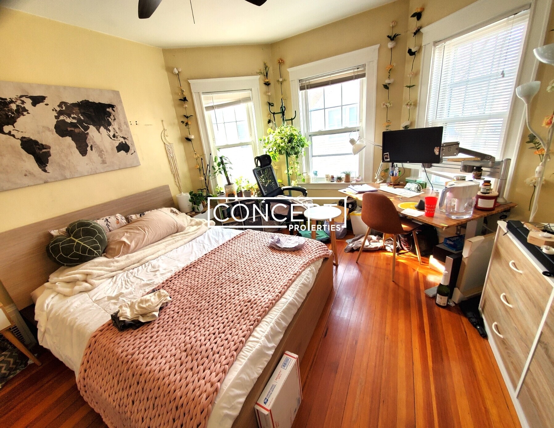 Building Photo - 332 Beacon St