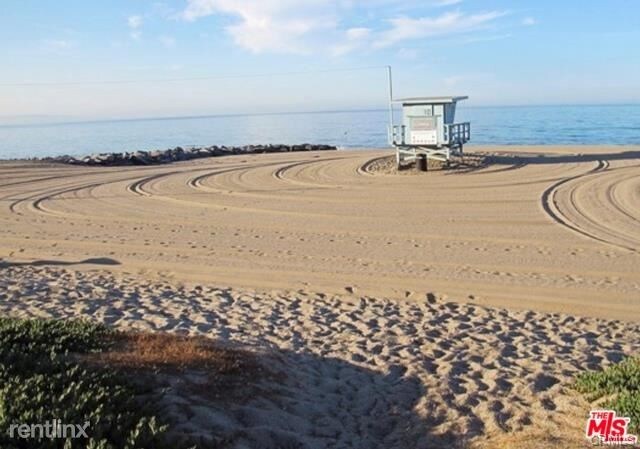 Building Photo - 18065 Coastline Dr