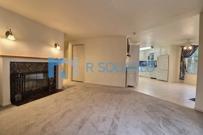 Building Photo - 8653 Avondale Rd NE