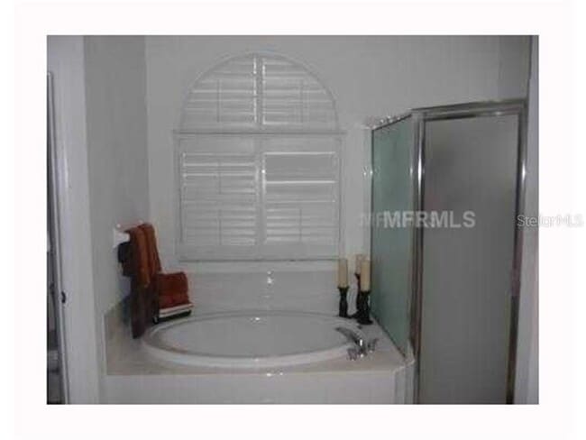 Building Photo - 10457 Canary Isle Dr
