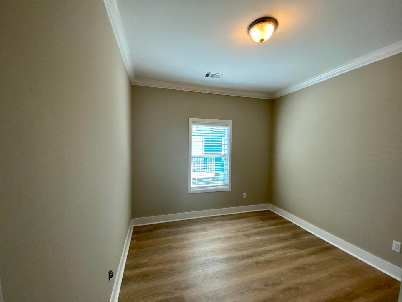 Third Bedroom - 19590 Tequesta St