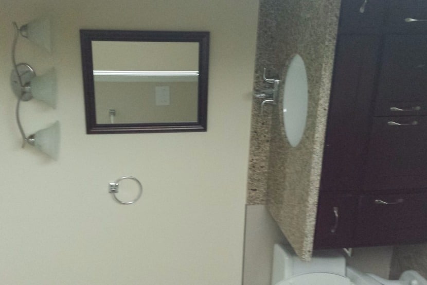 Bathrooms - 212 Schunior W St