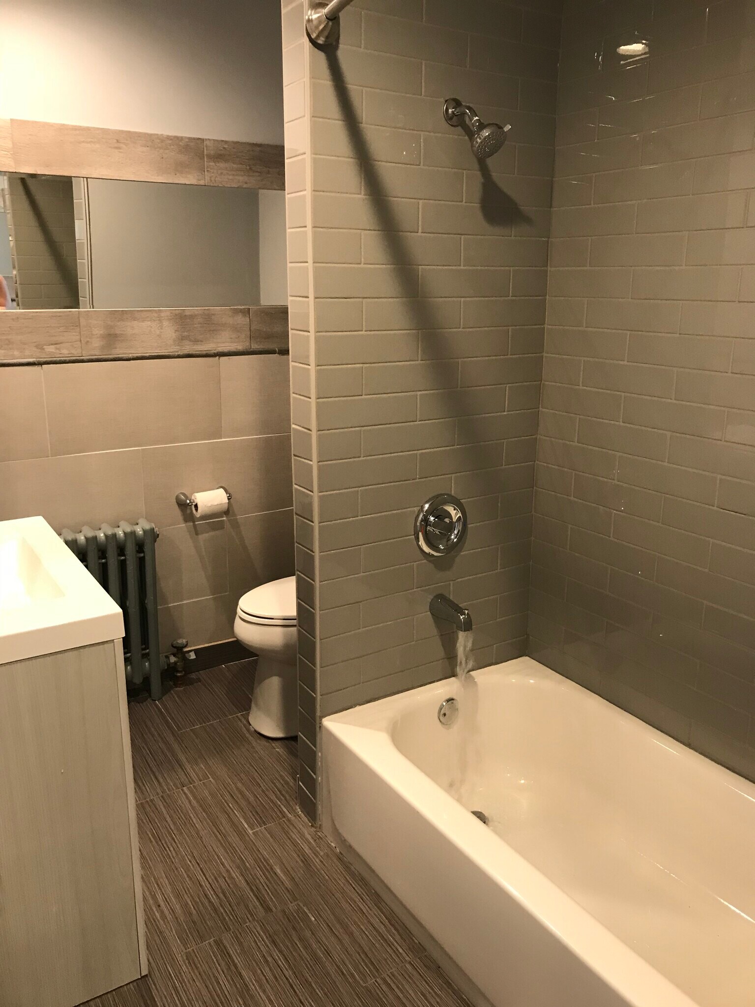 Building Photo - 533-2 Gerhard St