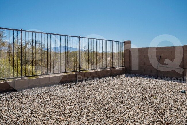 Building Photo - 5369 S Sierra Prieta Trl