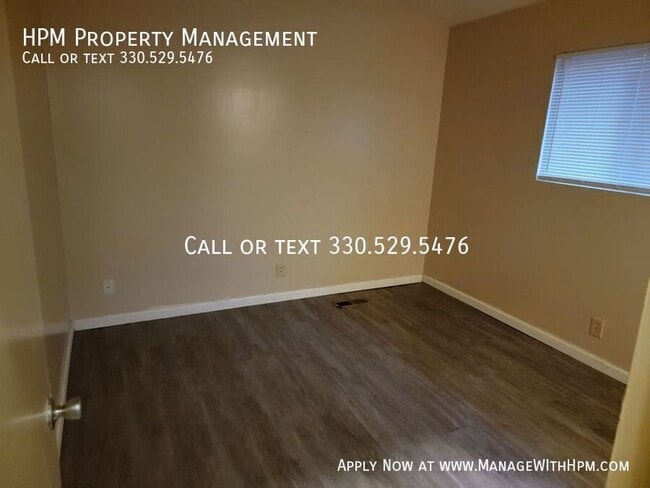 Building Photo - 2365 Newton-