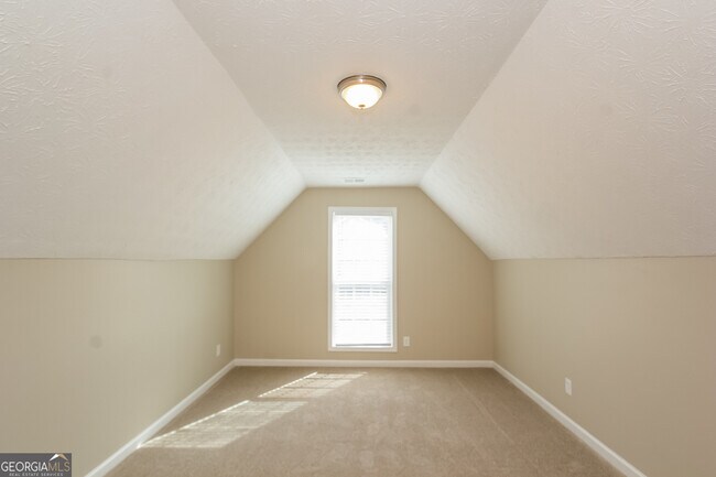 Building Photo - 1628 Marceau Dr