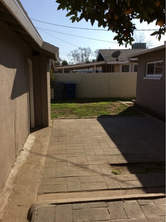Building Photo - APPLY FOR THIS BEAUTIFUL HOME TODAY!