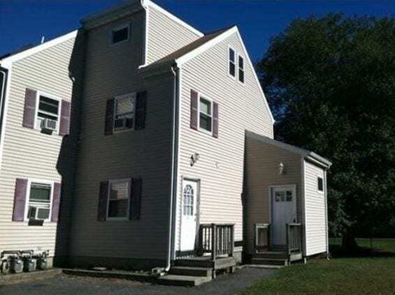 Primary Photo - 713 Somerset Ave