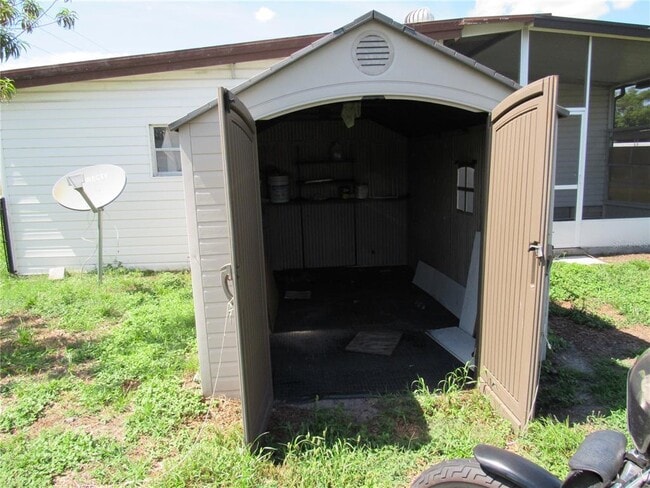 Building Photo - 36506 Kay Ave