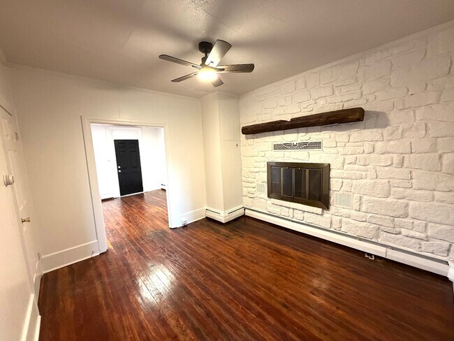 Building Photo - 607 Salem Ave