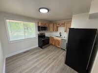 Building Photo - 1168 E 600 S