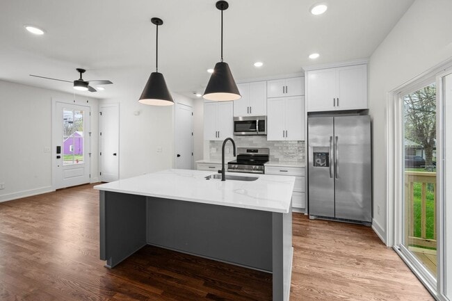 Building Photo - Newly Built 3 Bedroom Home