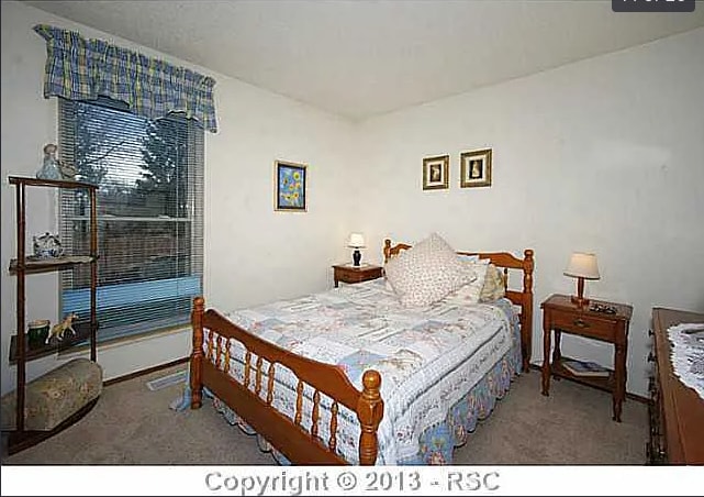 Building Photo - 3819 Midsummer Ln S