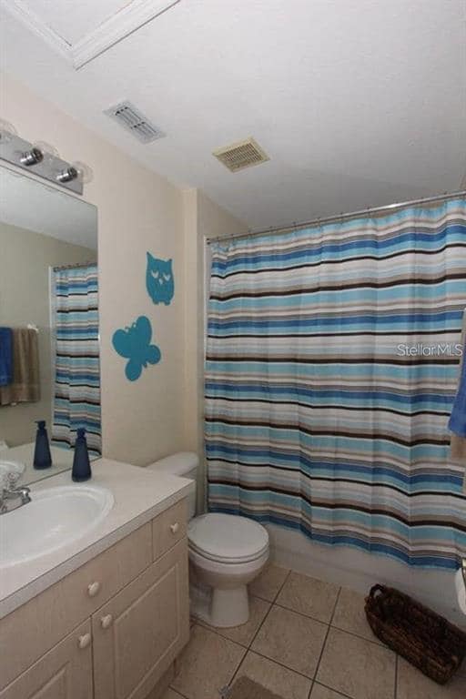 Building Photo - 2411 Silver Palm Dr