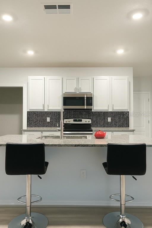 Building Photo - 160 Eagleview Loop