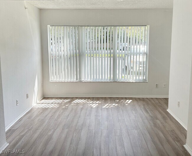Building Photo - 8245 Ibis Club Dr