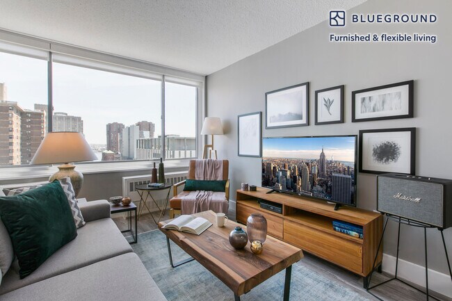 Building Photo - 480 2nd Ave