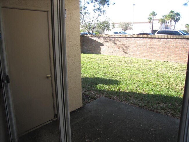 Building Photo - 1239 Lucaya Cir