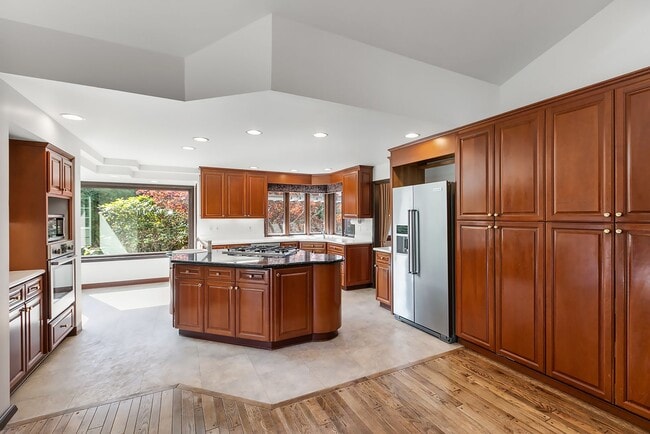 Building Photo - Normandy Park House: Stunning Water Views, Private Sport Court, Entertainer's Dream