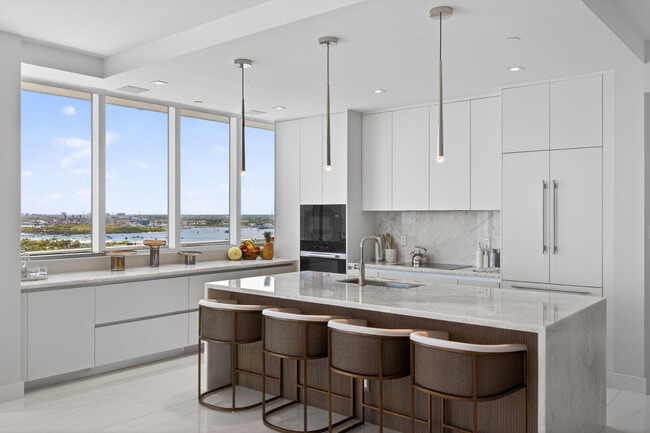 Building Photo - 3100 N Ocean Dr