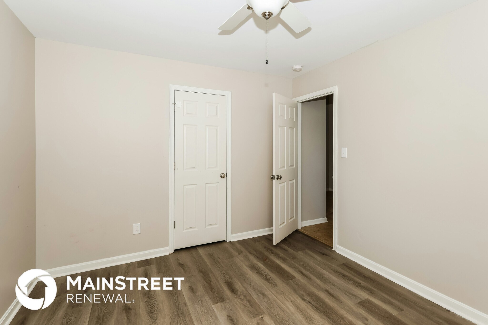 Building Photo - 11502 Top Walnut Loop