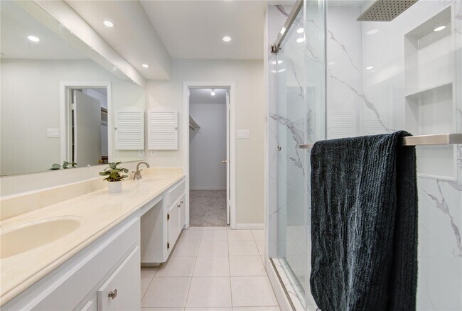 Building Photo - 1927 Ash Meadow Dr