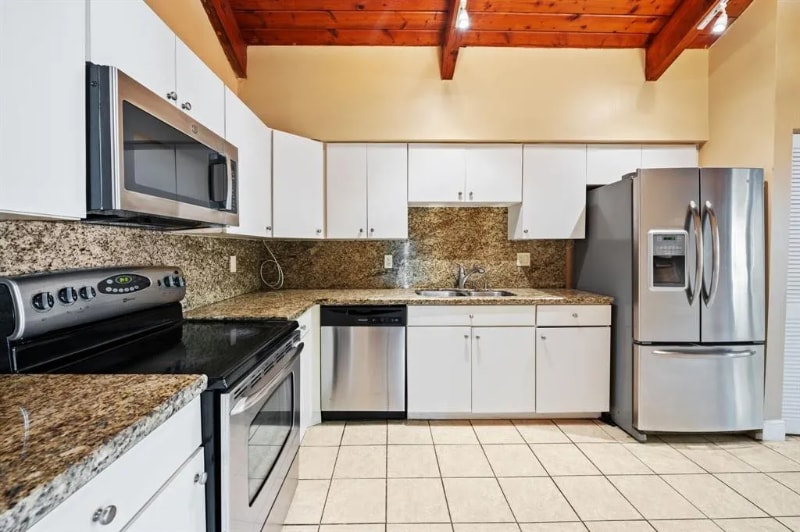 Building Photo - 2229 Nova Village Dr