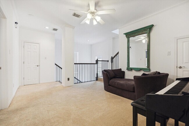 Building Photo - 2842 Briarhurst Park
