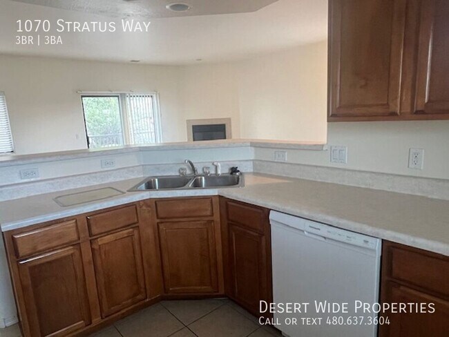 Building Photo - 1070 Stratus Way