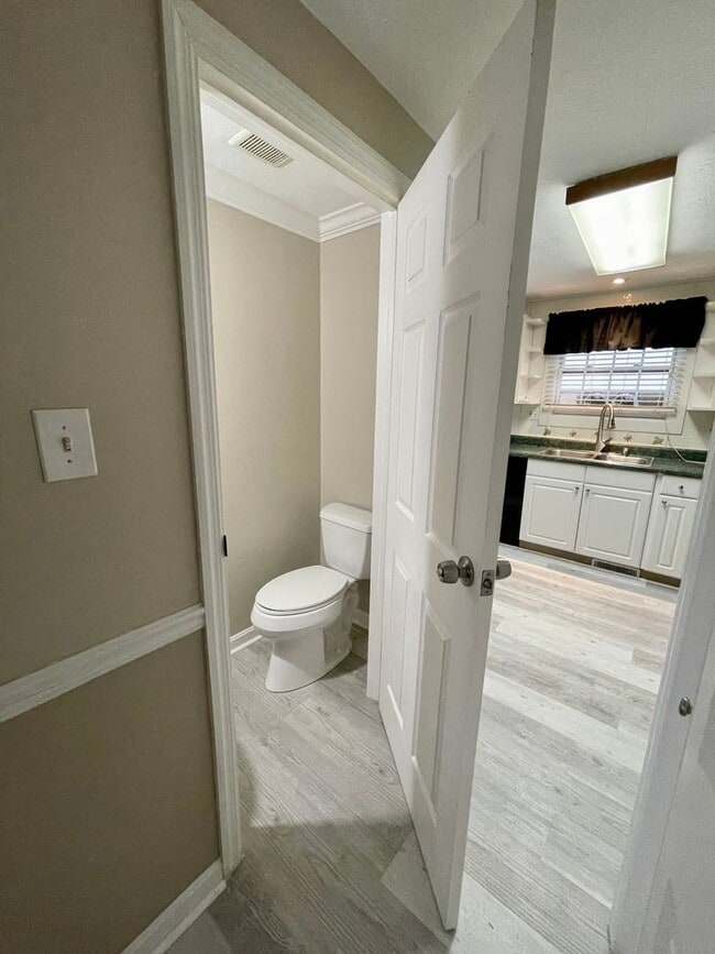 Building Photo - South Fayette - Spacious 3 Bedroom, 2.5 Bath Townhouse - Hunting Ridge Community