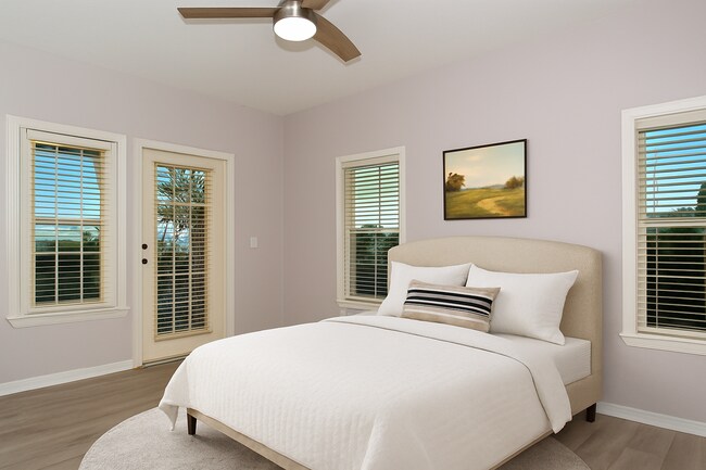 Building Photo - Gorgeous - Completely updated 2 bed 2 bath...