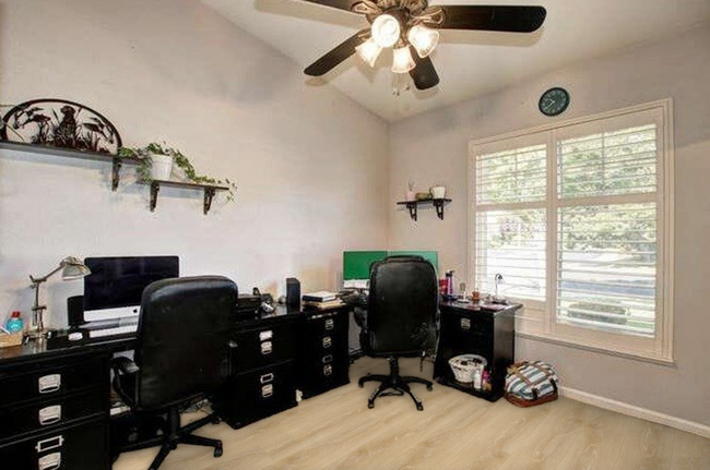 Building Photo - 1608 Bottlebrush Cir