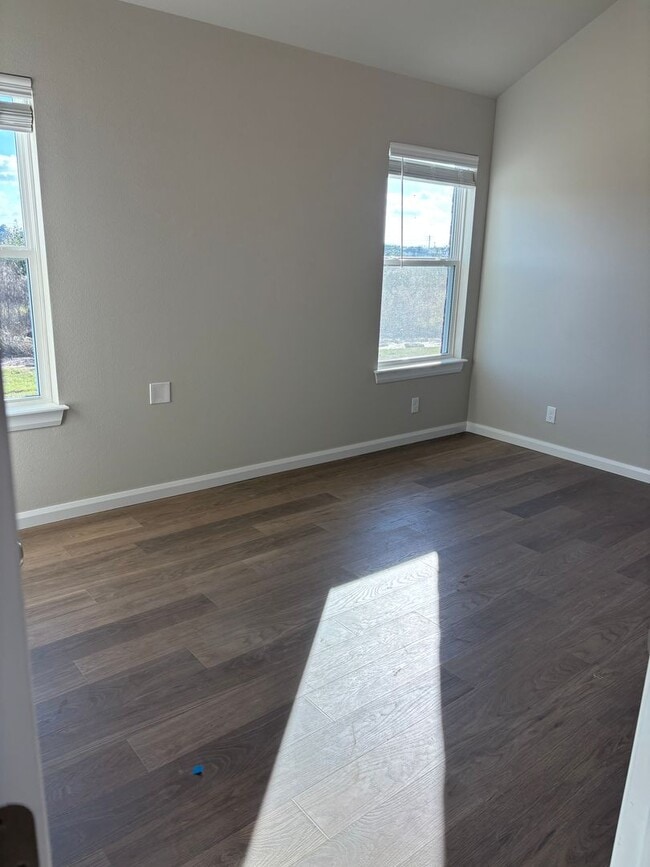 Building Photo - 14656 E 39th Pl S