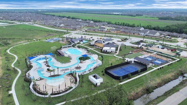 Building Photo - 2013 Chianti Grv Ln