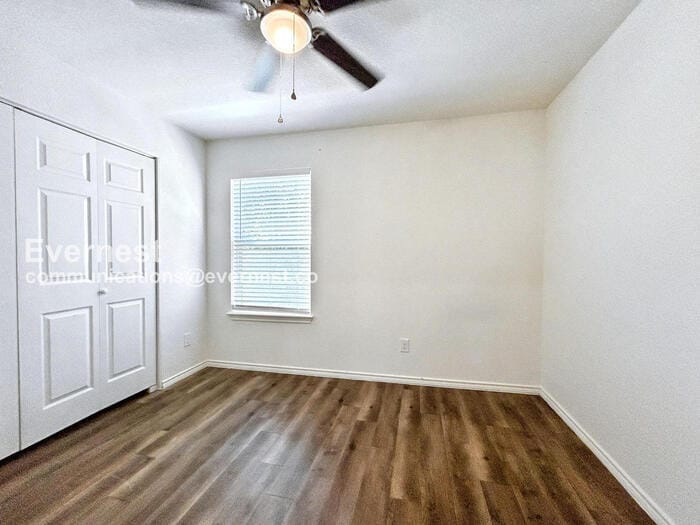 Building Photo - 230 Debus Dr