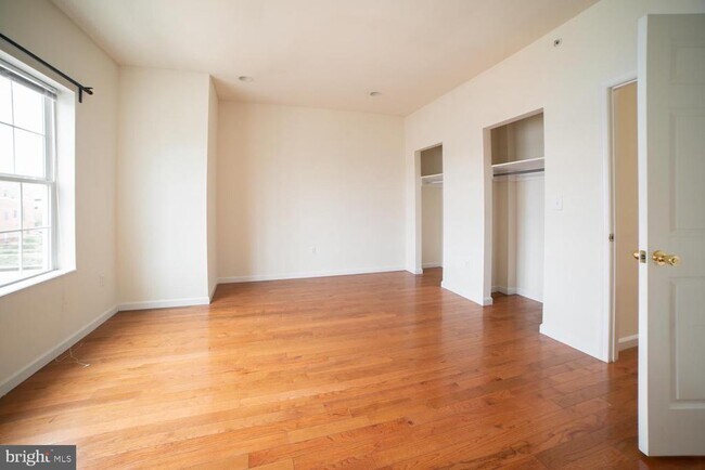 Building Photo - 1838 N 16th St