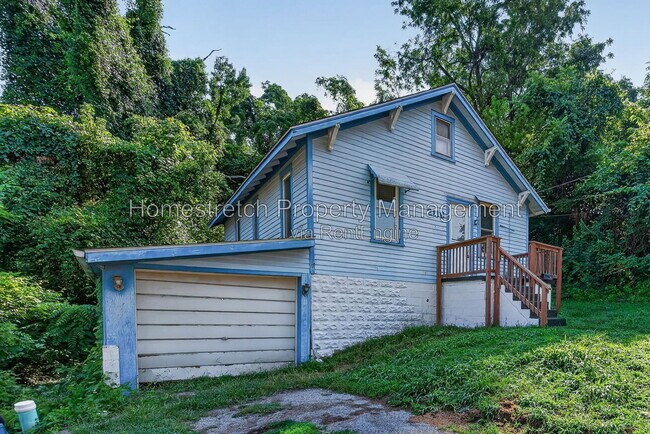 Building Photo - 2116 Mills Ave