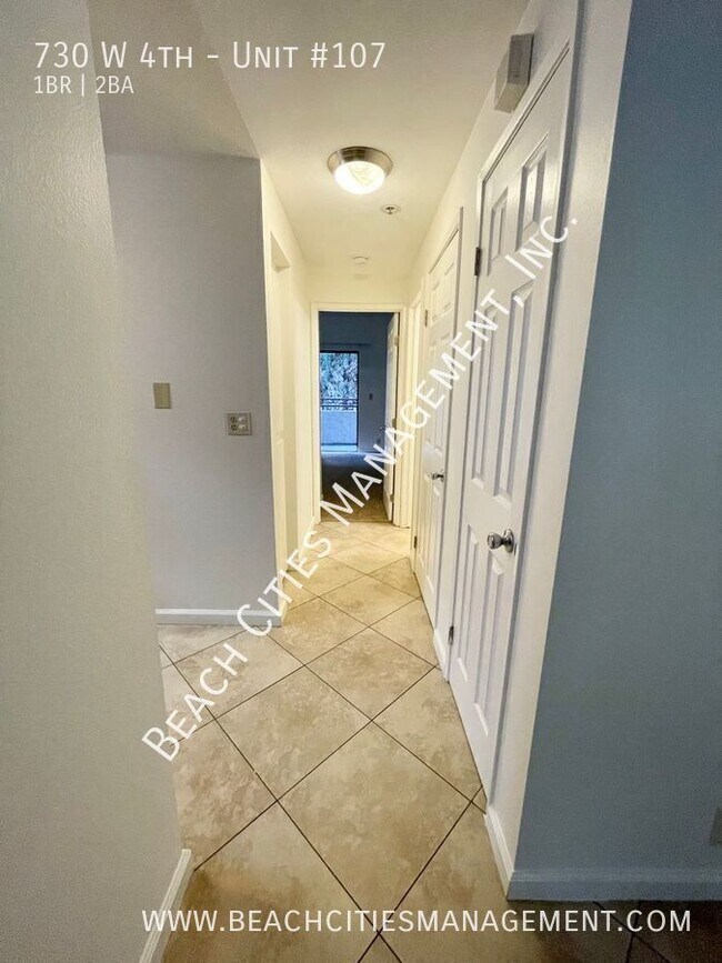 Building Photo - 730 W 4th-Unit #107