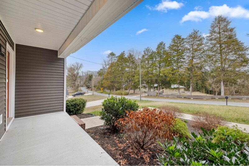 Building Photo - 5009 Spring Creek Rd