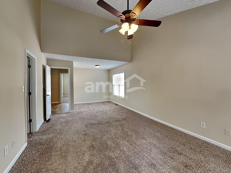 Building Photo - 3257 Tuggle Ives Dr