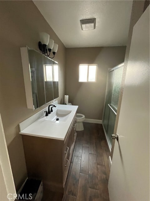 Building Photo - 10915 Carmenita Rd