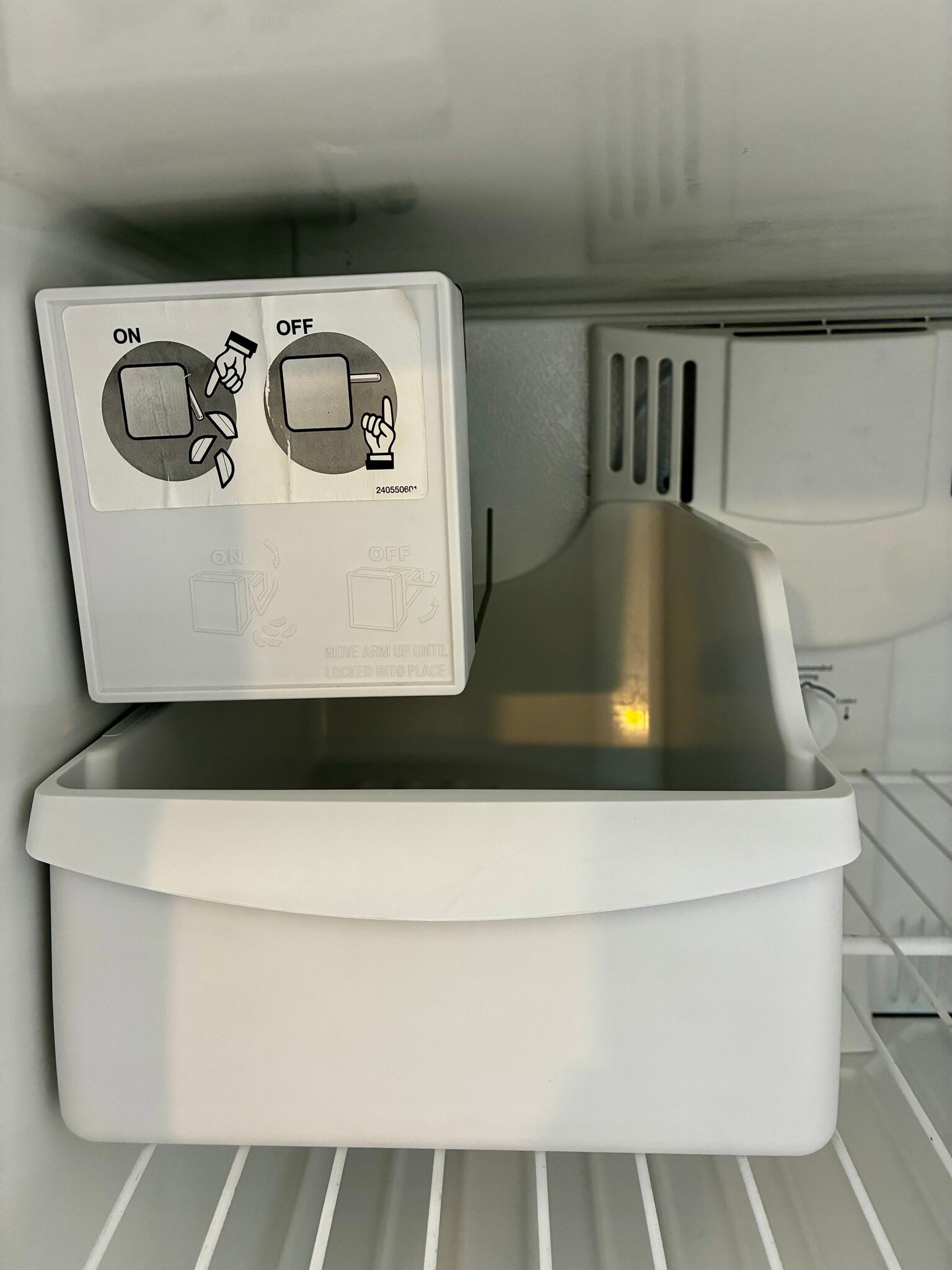 Ice maker in freezer - 649 Crest Dr
