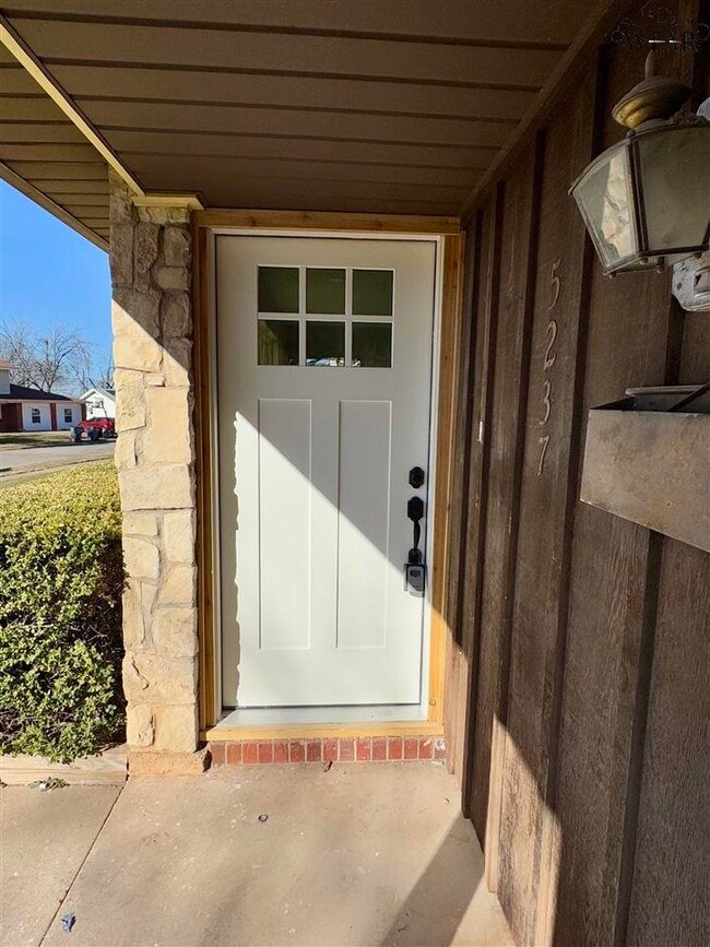 Building Photo - 5237 Catskills Dr