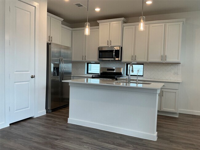 Building Photo - 3259 Loam Ln