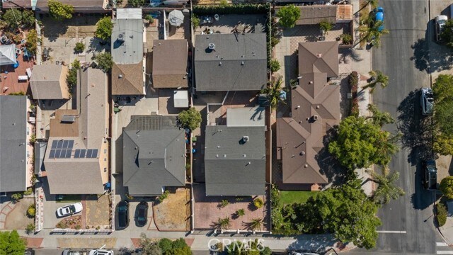 Building Photo - 11252 Saticoy St