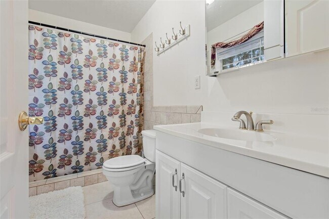 Building Photo - 36740 Shore Dr