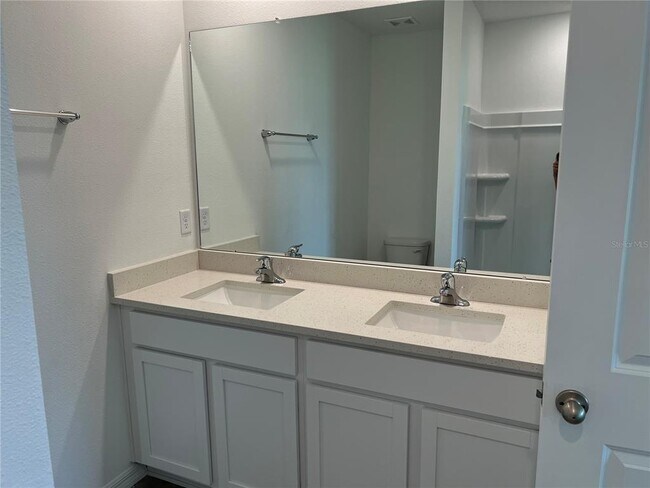 Building Photo - 33398 Darley Dl Trl