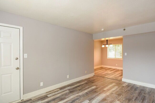 Building Photo - 641 Powder Springs St