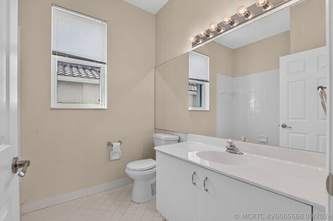 Building Photo - 10031 Lexington Estates Blvd