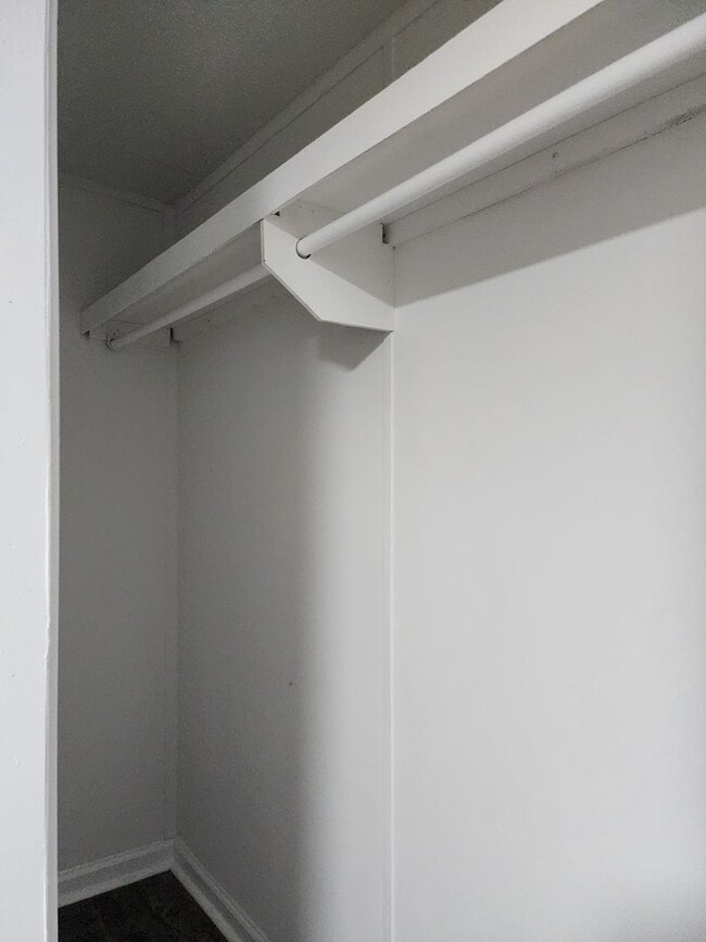 Building Photo - 110 Poston Dr